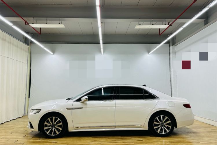Used Lincoln Continental 2018 2.0T Two-Wheel Drive Deluxe Edition Exterior 5
