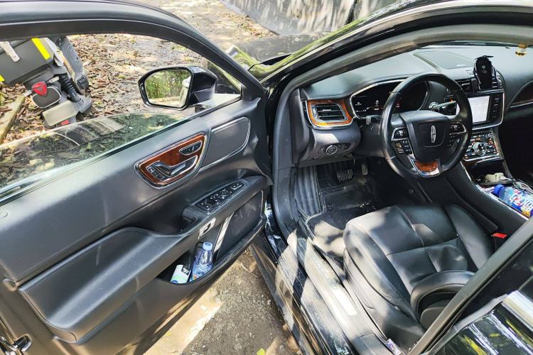 Used Lincoln Continental 2017 2.0T Two-Wheel Drive Deluxe Edition Driver Seat