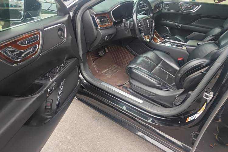 Used Lincoln Continental 2017 3.0T Four-Wheel Drive Prestige Edition Driver Seat
