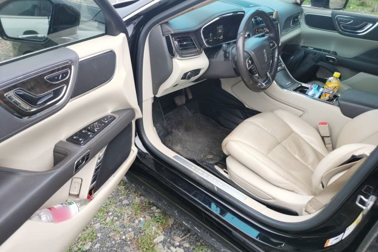Used Lincoln Continental 2017 2.0T Two-Wheel Drive Deluxe Edition Driver Seat