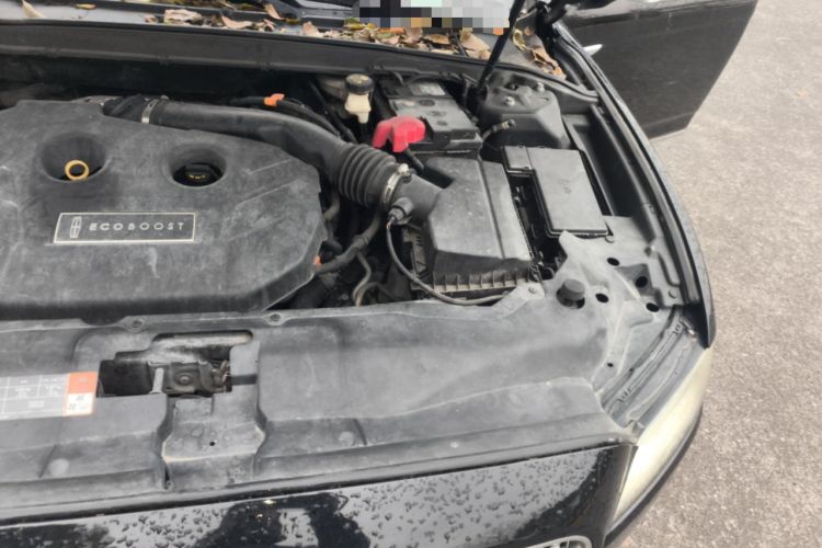 Used Lincoln Continental 2017 2.0T Two-Wheel-Drive Luxury Edition Engine Bay Left