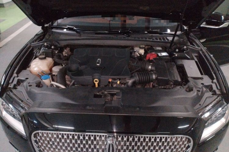 Used Lincoln Continental 2017 3.0T Four-Wheel Drive Presidential Edition Engine Bay