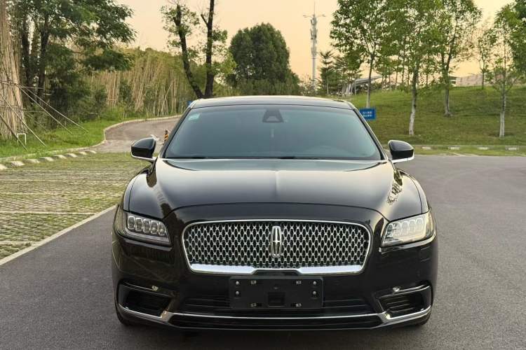Used Lincoln Continental 2017 2.0T Two-Wheel-Drive Luxury Edition Exterior 3