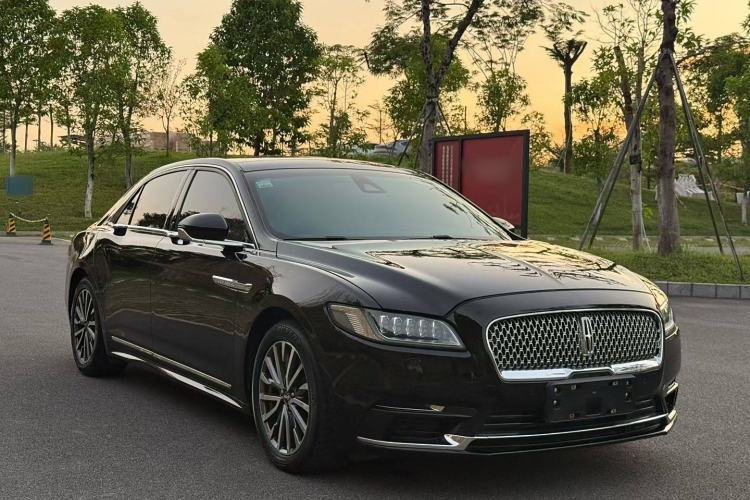 Used Lincoln Continental 2017 2.0T Two-Wheel-Drive Luxury Edition Exterior 4
