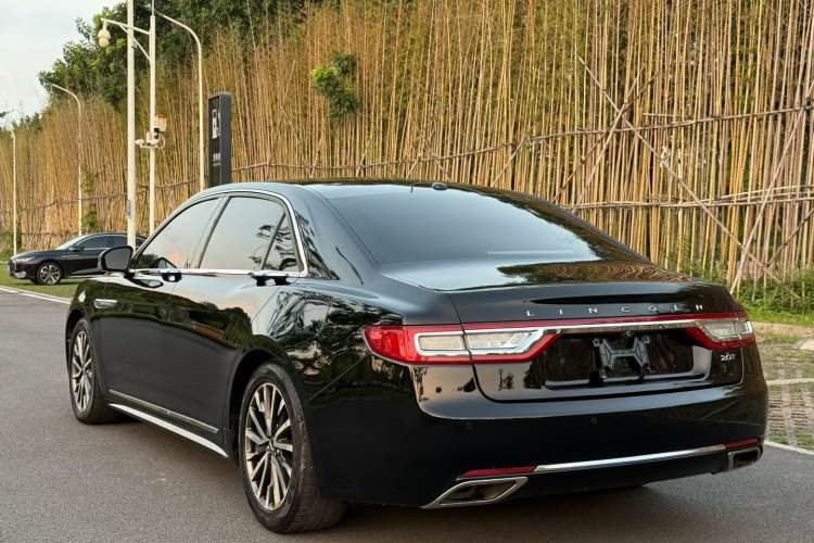 Used Lincoln Continental 2017 2.0T Two-Wheel-Drive Luxury Edition Exterior 5