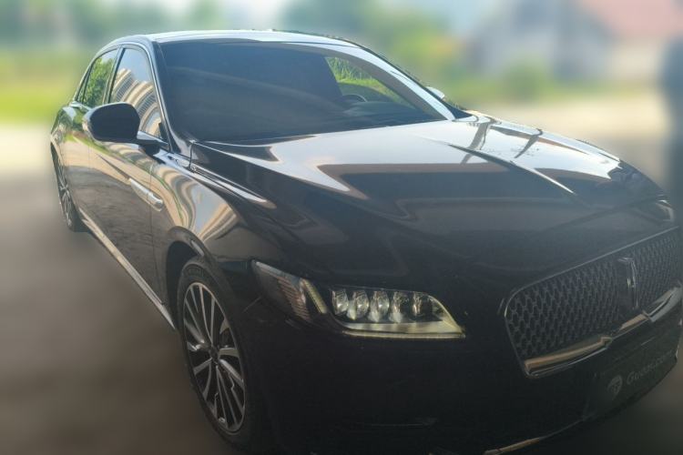 Used Lincoln Continental 2017 2.0T Two-Wheel Drive Prestige Edition Front Right 45 Deg