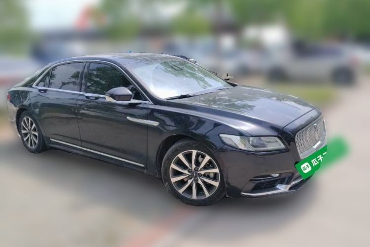 Used Lincoln Continental 2017 2.0T Two-Wheel Drive Deluxe Edition Front Right 45 Deg