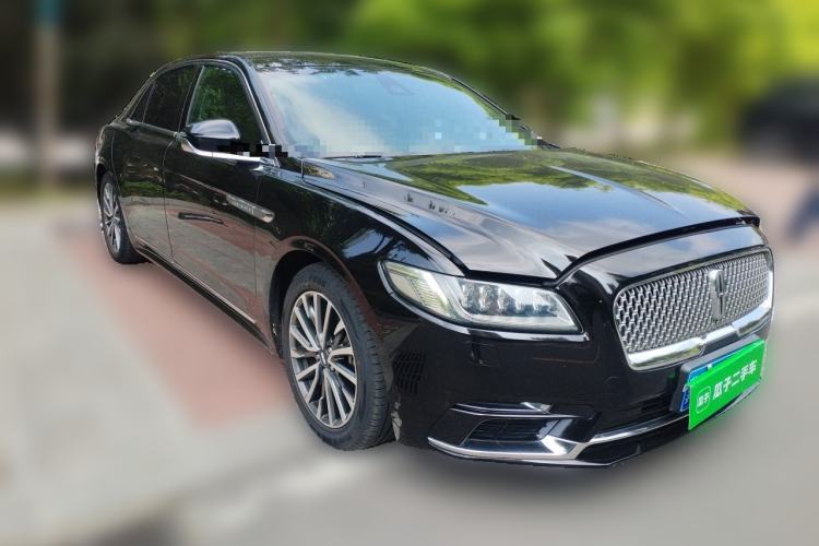 Used Lincoln Continental 2017 2.0T Two-Wheel-Drive Luxury Edition Front Right 45 Deg