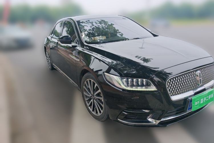 Used Lincoln Continental 2017 2.0T Two-Wheel Drive Prestige Edition Front Right 45 Deg
