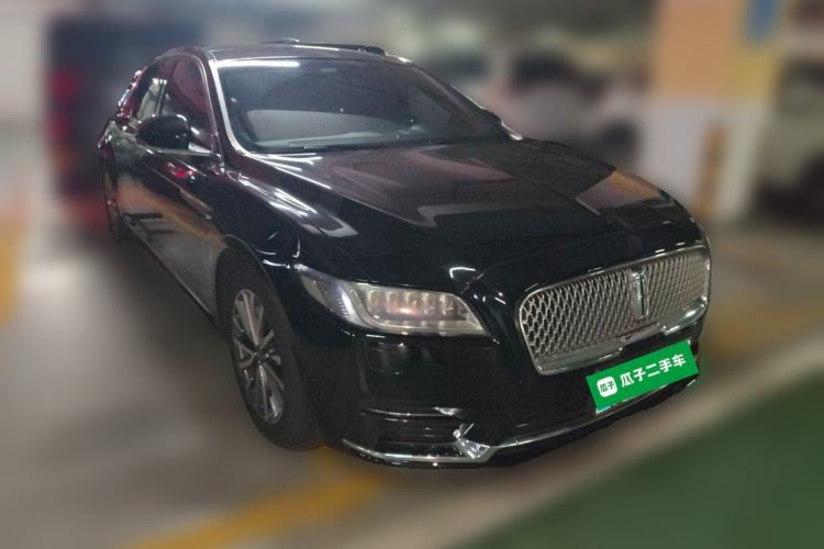 Used Lincoln Continental 2017 2.0T Two-Wheel-Drive Luxury Edition Front Right 45 Deg