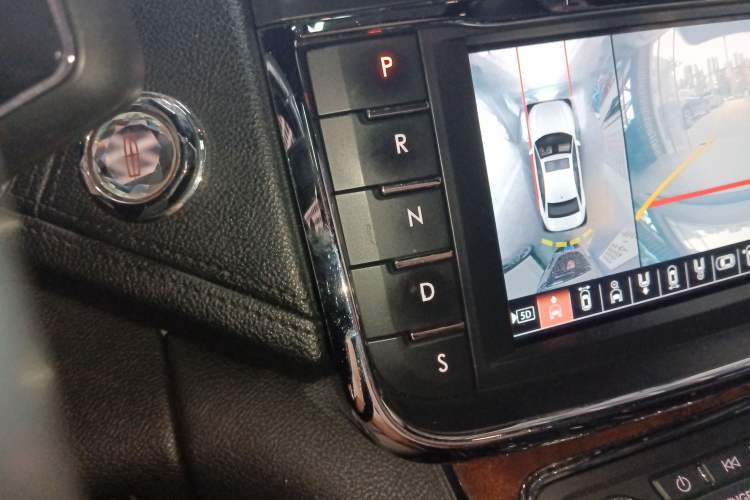 Used Lincoln Continental 2017 3.0T Four-Wheel Drive Prestige Edition Gear Lever