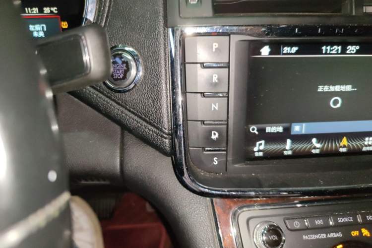 Used Lincoln Continental 2017 2.0T Two-Wheel Drive Deluxe Edition Gear Lever