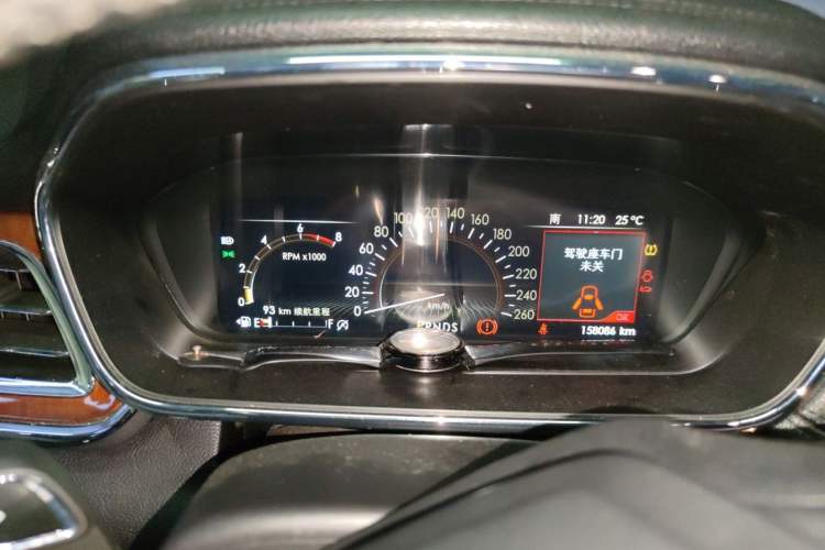 Used Lincoln Continental 2017 2.0T Two-Wheel Drive Deluxe Edition Instrument Cluster