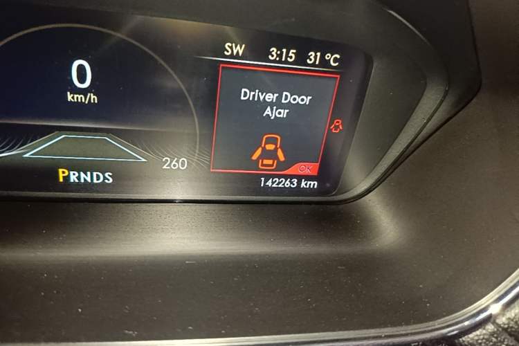 Used Lincoln Continental 2017 3.0T Four-Wheel Drive Prestige Edition Instrument Cluster
