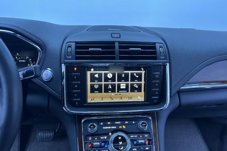 Used Lincoln Continental 2017 3.0T Four-Wheel Drive Prestige Edition Interior 1