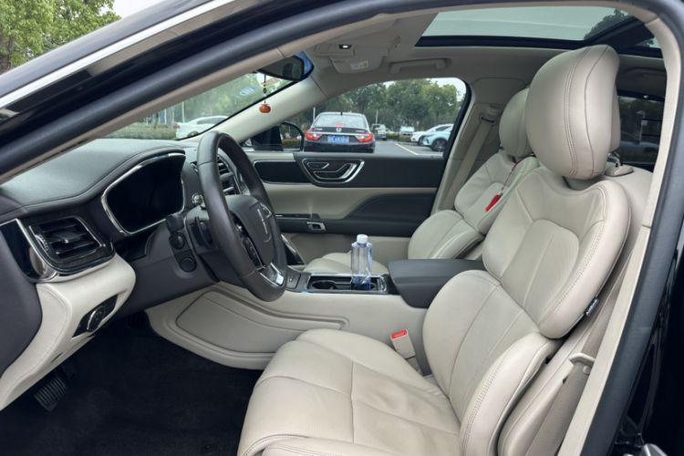 Used Lincoln Continental 2017 2.0T Two-Wheel-Drive Luxury Edition Interior 2