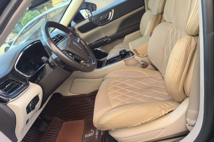 Used Lincoln Continental 2017 2.0T Two-Wheel Drive Deluxe Edition Left Front Seat