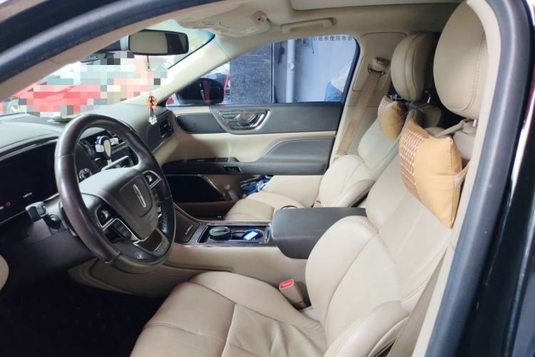 Used Lincoln Continental 2017 2.0T Two-Wheel Drive Deluxe Edition Left Front Seat