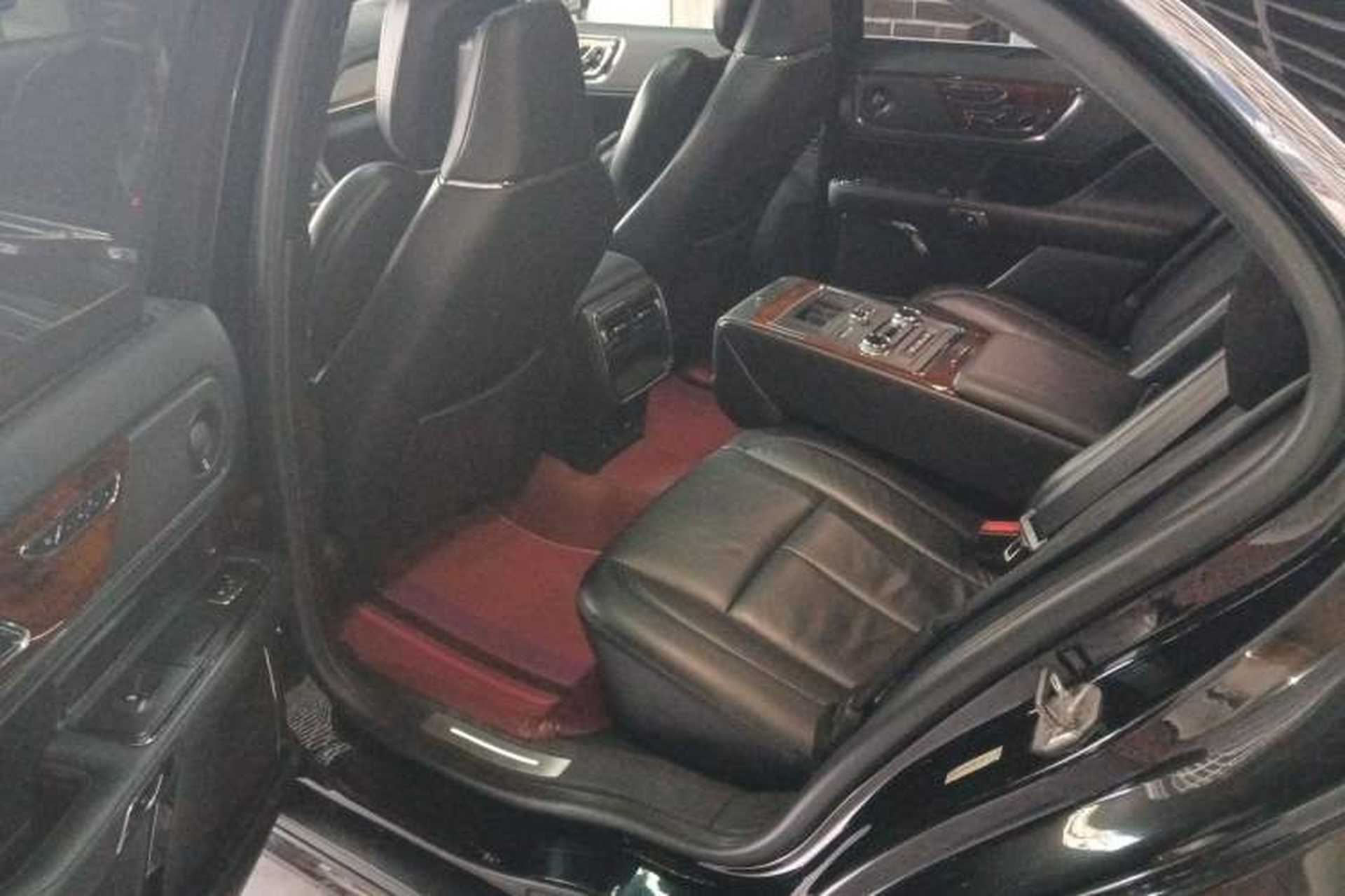 Used Lincoln Continental 2017 3.0T Four-Wheel Drive Prestige Edition Left Rear Seat