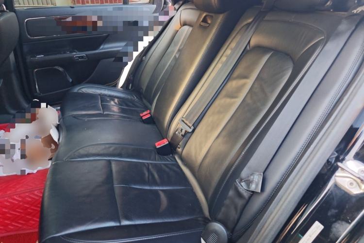 Used Lincoln Continental 2017 2.0T Two-Wheel-Drive Luxury Edition Left Rear Seat