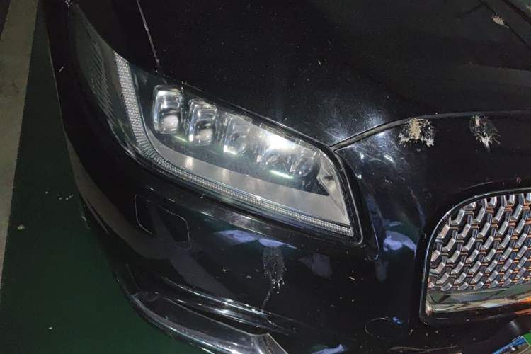 Used Lincoln Continental 2017 2.0T Two-Wheel Drive Prestige Edition Right Front Headlight