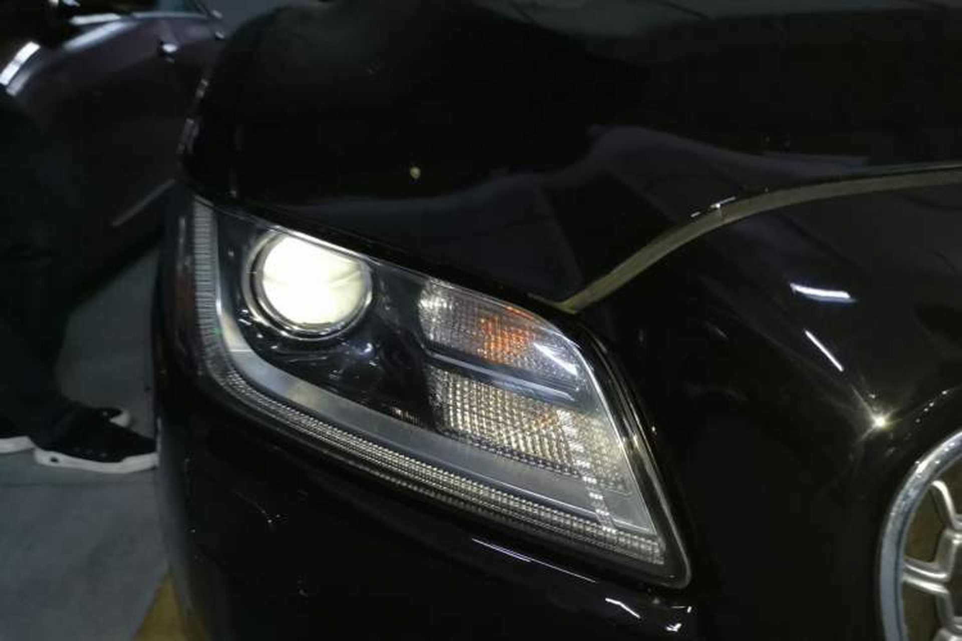 Used Lincoln Continental 2017 2.0T Two-Wheel Drive Deluxe Edition Right Front Headlight