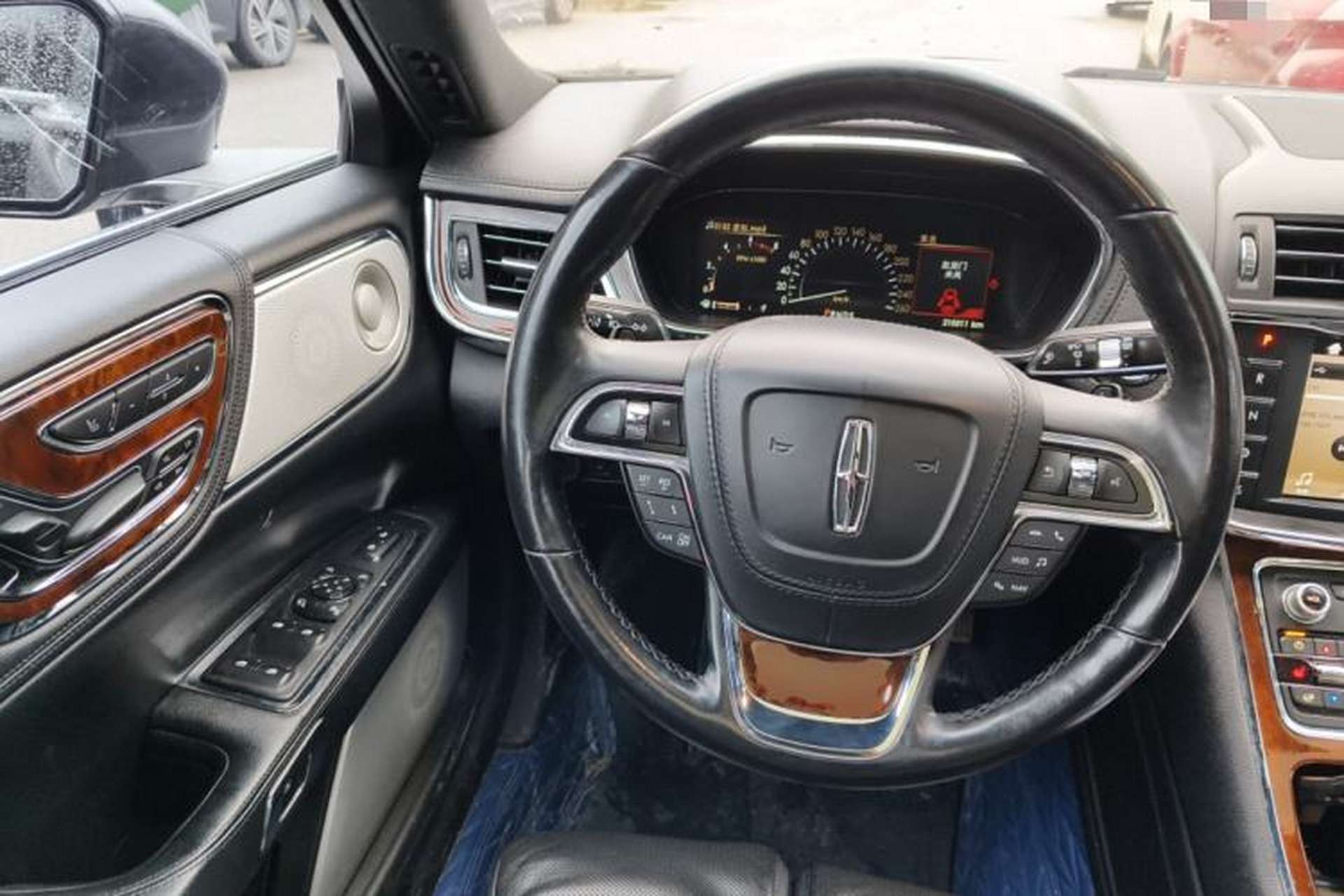Used Lincoln Continental 2017 3.0T Four-Wheel Drive Prestige Edition Steering Wheel