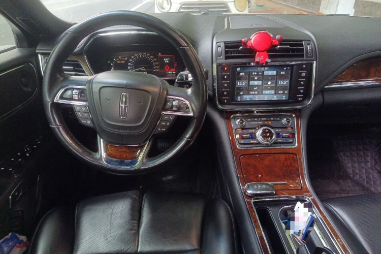 Used Lincoln Continental 2017 2.0T Two-Wheel Drive Prestige Edition Steering Wheel