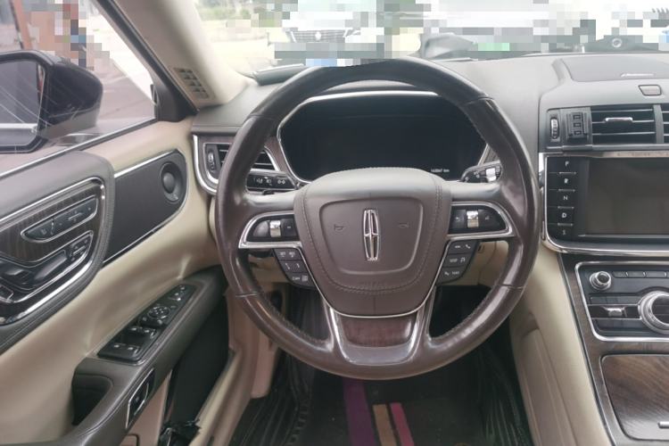 Used Lincoln Continental 2017 3.0T Four-Wheel Drive Prestige Edition Steering Wheel