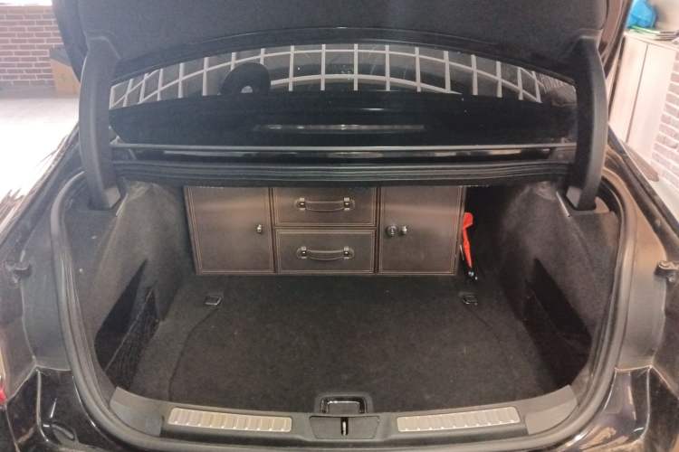 Used Lincoln Continental 2017 3.0T Four-Wheel Drive Prestige Edition Trunk