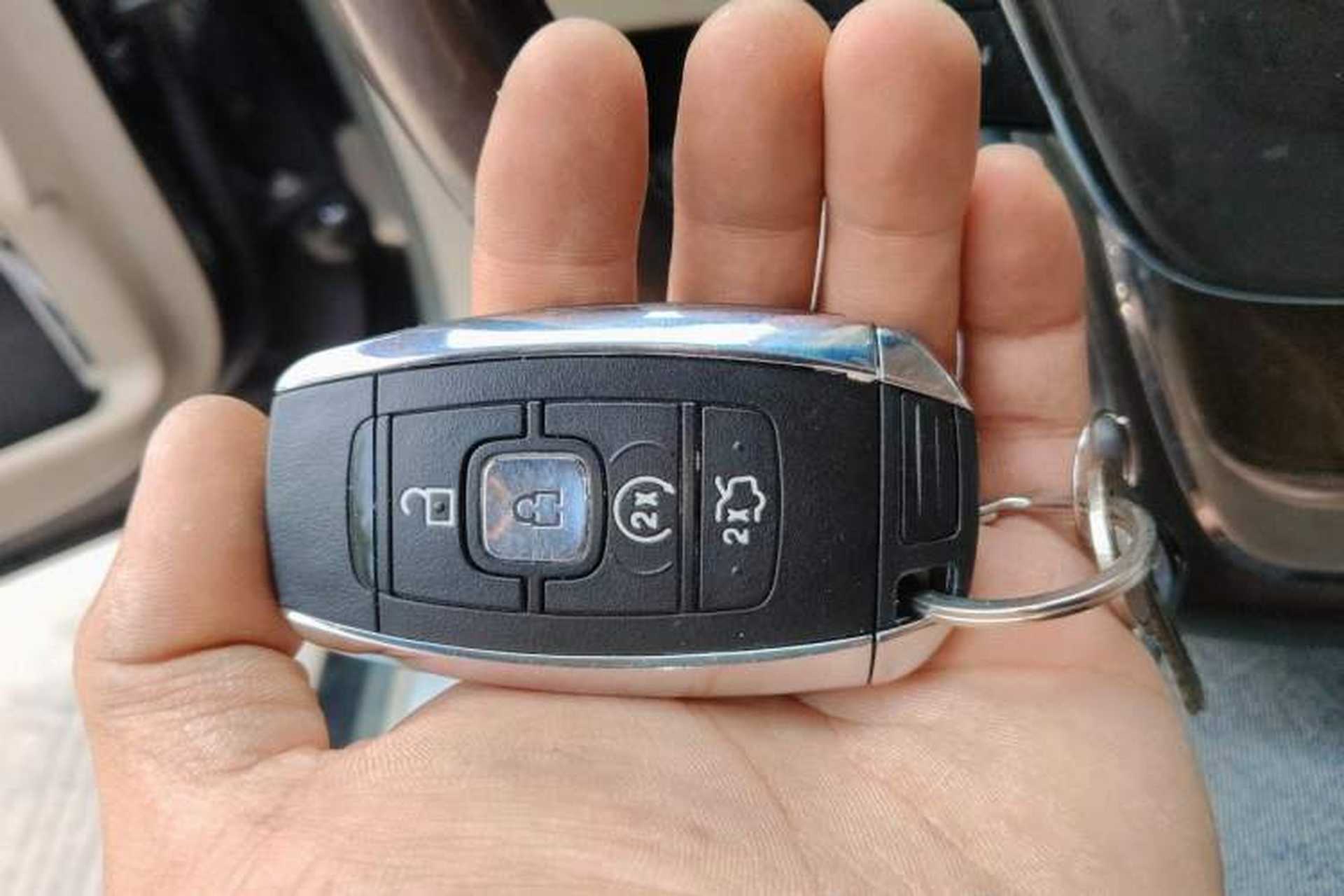 Used Lincoln Continental 2017 2.0T Two-Wheel Drive Deluxe Edition Vehicle Key