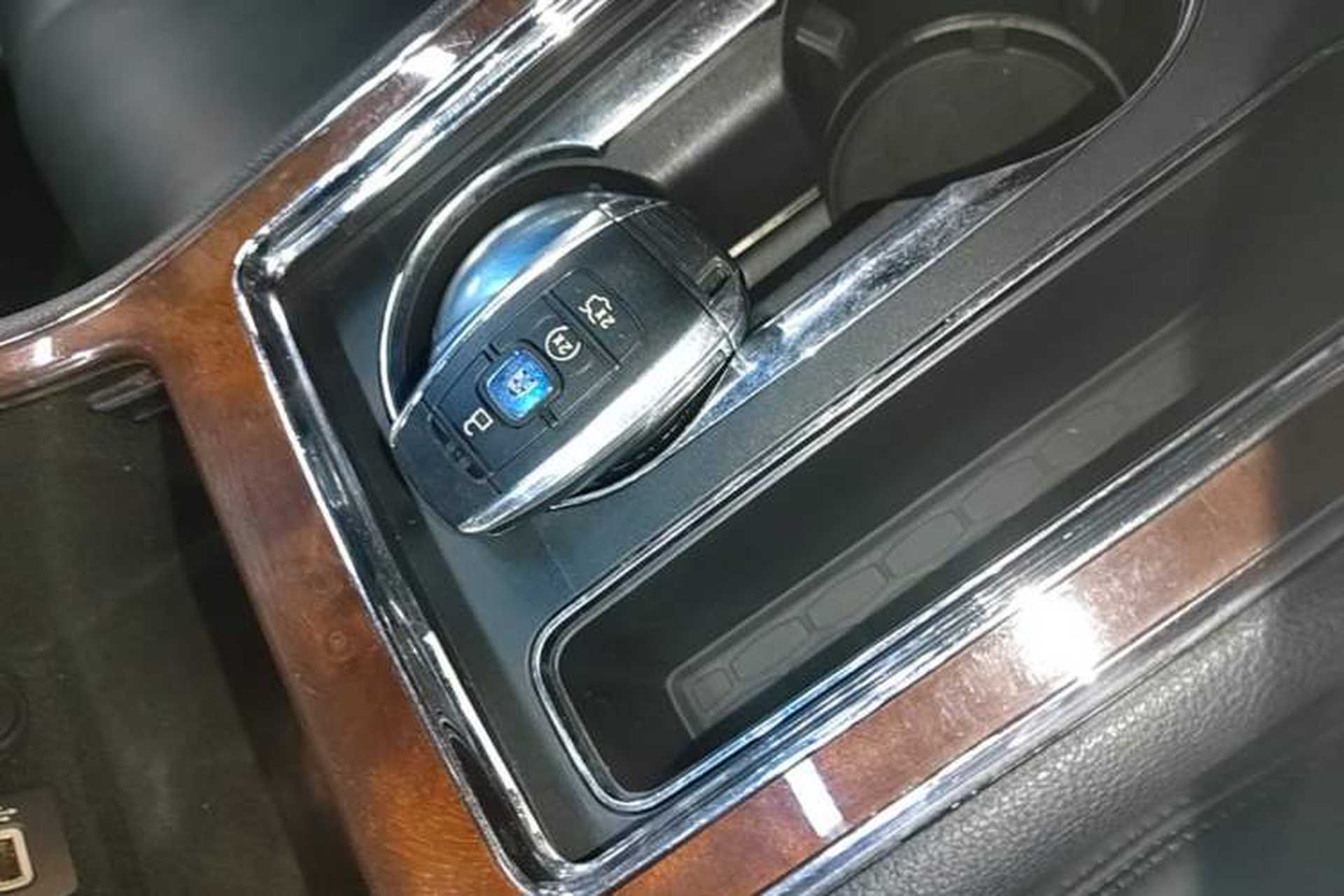 Used Lincoln Continental 2017 2.0T Two-Wheel Drive Prestige Edition Vehicle Key