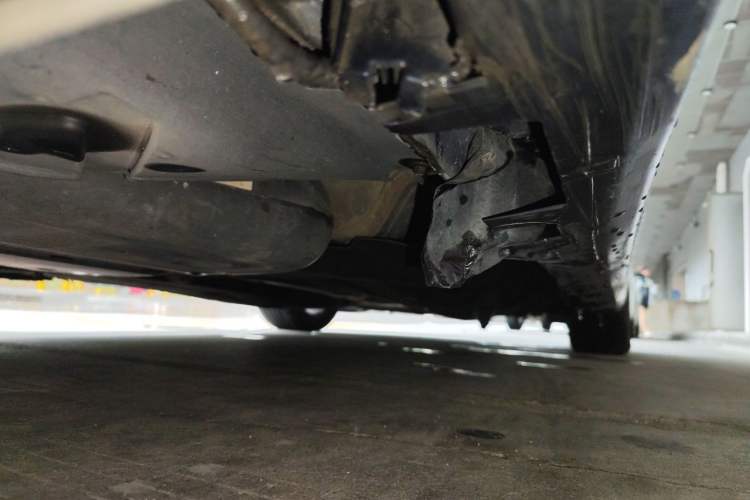 Used Lincoln Continental 2017 2.0T Two-Wheel Drive Deluxe Edition Chassis Rear Right
