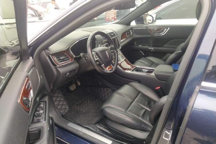 Used Lincoln Continental 2017 2.0T Two-Wheel Drive Deluxe Edition Driver Seat