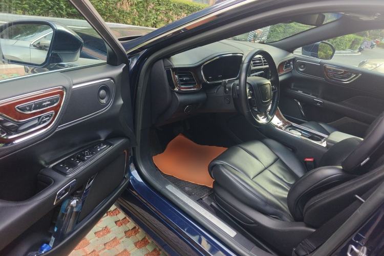Used Lincoln Continental 2017 2.0T Two-Wheel Drive Prestige Edition Driver Seat