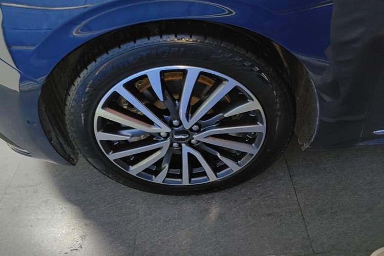 Used Lincoln Continental 2017 2.0T Two-Wheel Drive Prestige Edition Exterior 4