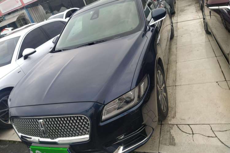 Used Lincoln Continental 2017 2.0T Two-Wheel Drive Deluxe Edition Front