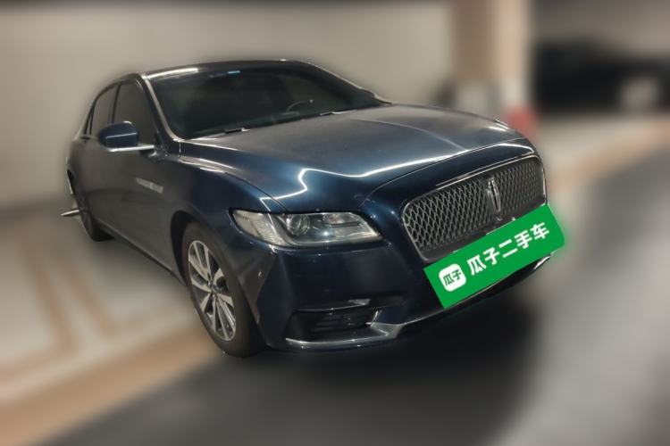 Used Lincoln Continental 2017 2.0T Two-Wheel Drive Deluxe Edition Front Right 45 Deg