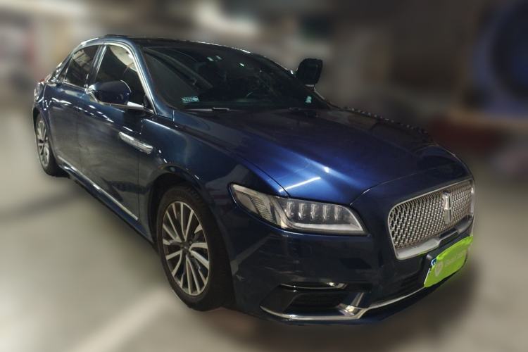 Used Lincoln Continental 2017 2.0T Two-Wheel-Drive Luxury Edition Front Right 45 Deg