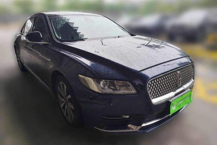 Used Lincoln Continental 2017 2.0T Two-Wheel Drive Deluxe Edition Front Right 45 Deg