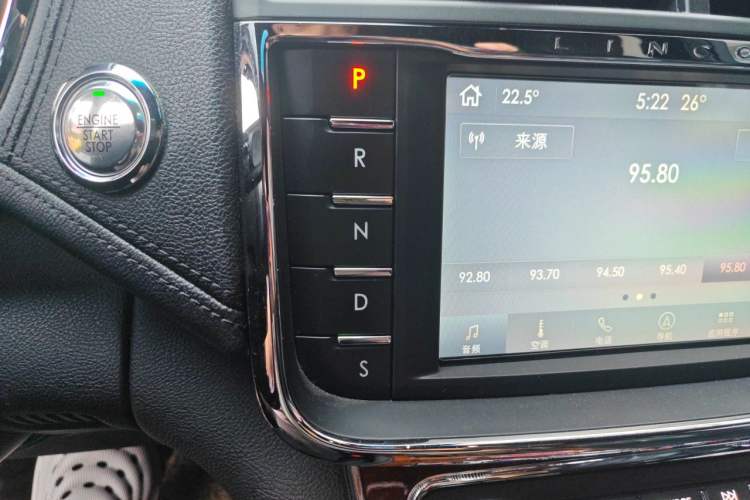 Used Lincoln Continental 2017 2.0T Two-Wheel-Drive Luxury Edition Gear Lever