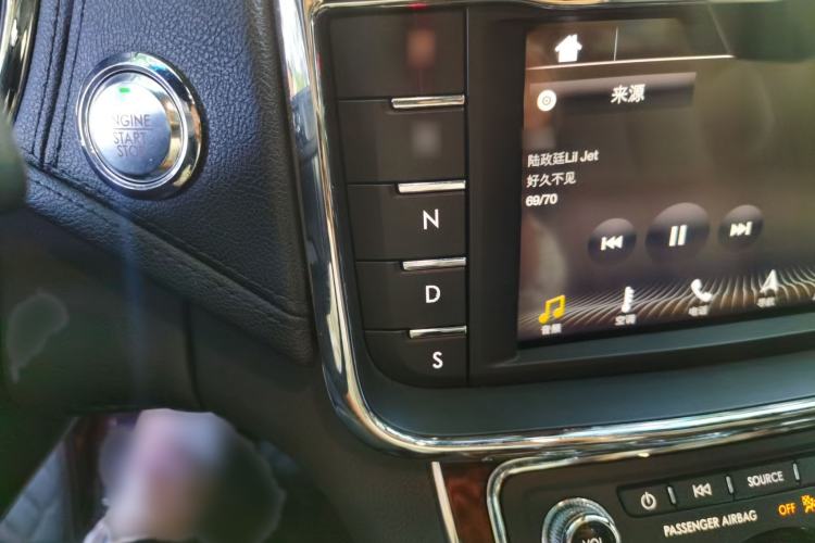 Used Lincoln Continental 2017 2.0T Two-Wheel Drive Deluxe Edition Gear Lever