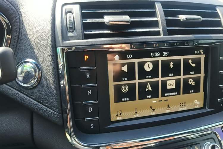 Used Lincoln Continental 2017 3.0T Four-Wheel Drive Prestige Edition Gear Lever