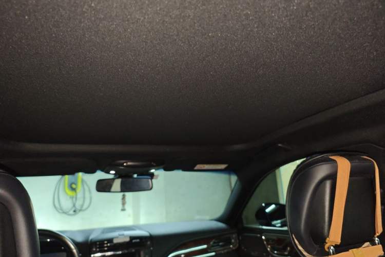 Used Lincoln Continental 2017 2.0T Two-Wheel-Drive Luxury Edition Headliner
