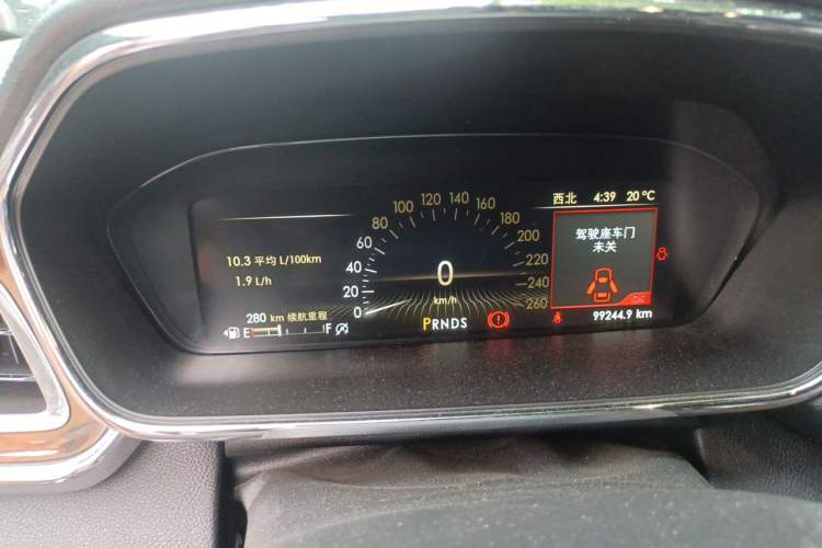 Used Lincoln Continental 2017 2.0T Two-Wheel Drive Deluxe Edition Instrument Cluster