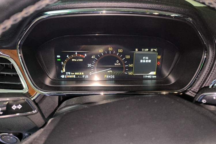 Used Lincoln Continental 2017 2.0T Two-Wheel Drive Deluxe Edition Instrument Cluster