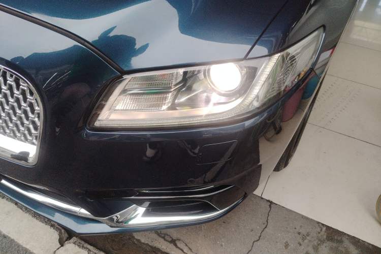 Used Lincoln Continental 2017 2.0T Two-Wheel Drive Deluxe Edition Left Front Headlight