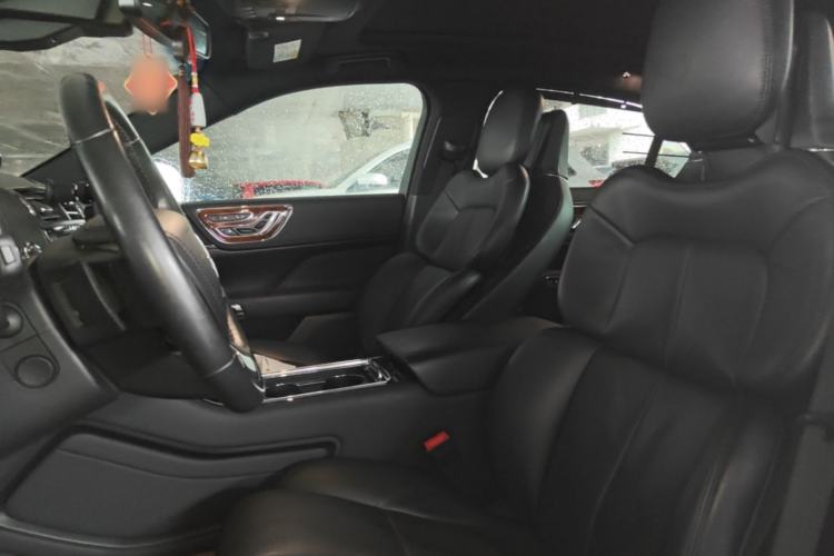 Used Lincoln Continental 2017 2.0T Two-Wheel Drive Prestige Edition Left Front Seat