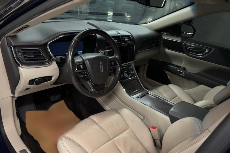 Used Lincoln Continental 2017 2.0T Two-Wheel Drive Deluxe Edition Left Front Seat