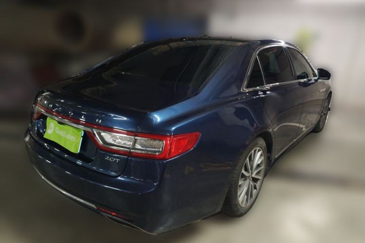 Used Lincoln Continental 2017 2.0T Two-Wheel-Drive Luxury Edition Rear Right 45 Deg